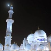 نورپردازی منتخب مسجد شیخ زاید ابوظبی-نورپردازی سفید در زمان نور کامل ماه